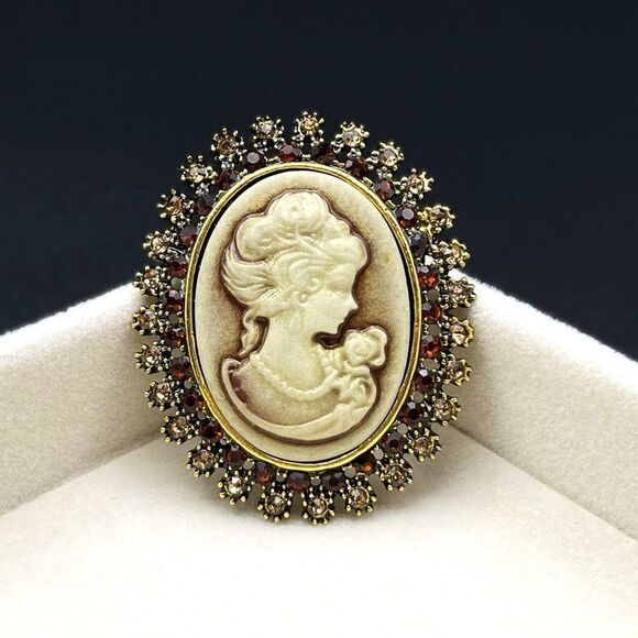 Yellow Gold and Brown with Champagne Crystal Victorian Cameo Pin Back Brooch - Picture 2 of 7